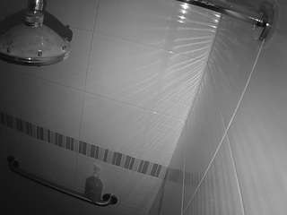 voyeurcam jb xfollow shower